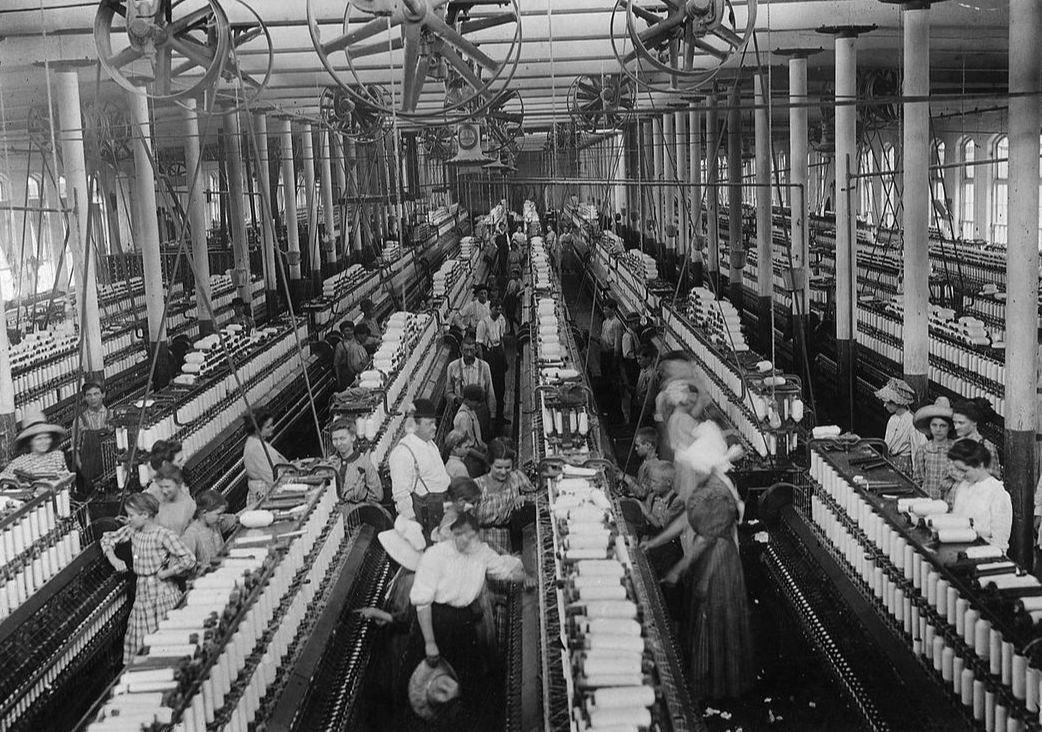Working Conditions in the Industrial Revolution - History ...